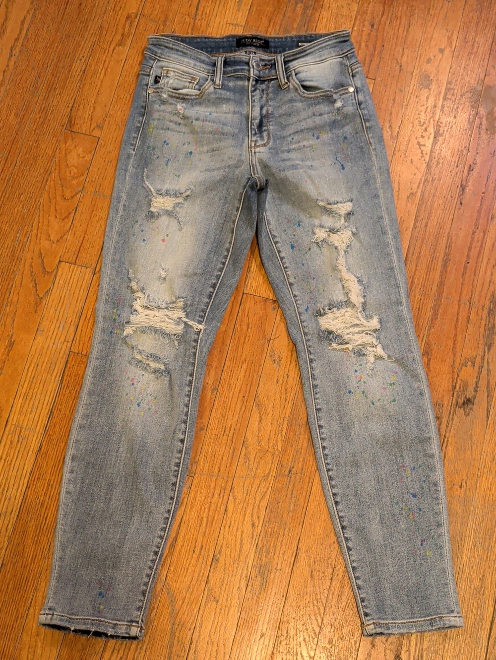 Judy Blue Boyfriend Fit Light Blue Jeans with Paint-Splatter